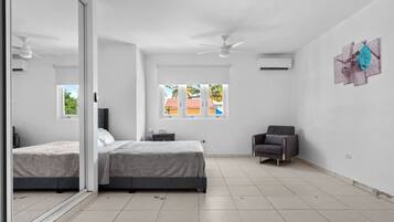 Comfort Apartment, 3 Bedrooms | 1 bedroom, free WiFi, bed sheets