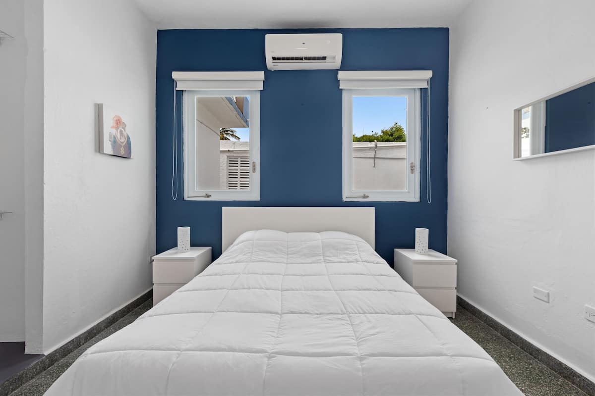 Appartamento Comfort, 3 camere da letto | 1 camera, Wi-Fi gratuito, lenzuola