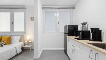 Studio (1 Bedroom) | Exterior