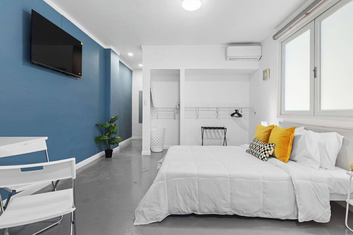 開放式客房 (1 Bedroom) | 熨斗/熨衫板、免費 Wi-Fi、床單