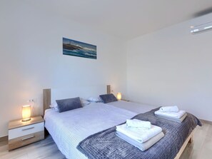 2 chambres, lit de bébé portatif, accès au Wi-Fi (inclus)