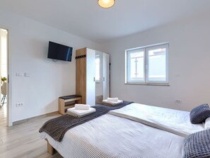 2 slaapkamers, reisbedje, gratis wifi
