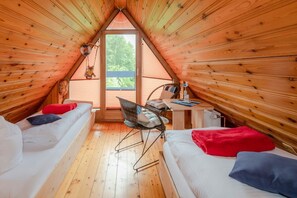 4 bedrooms, desk, WiFi - Kreativhaus am See - Traumhaftes, Familienfreundliches Ferienhaus mit Seeblick für 8 Personen (Heringsdorf)