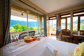 Premium Suite | Free WiFi - Zostel Pokhara (Pokhara)