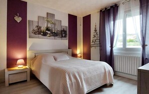 2 chambres, lit parapluie, Wi-Fi gratuit, draps fournis