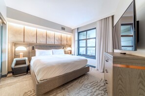 2 Schlafzimmer, BĂŒgeleisen/BĂŒgelbrett, kostenloses WLAN, BettwĂ€sche