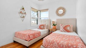 2 bedrooms, travel crib, WiFi, bed sheets