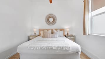 1 chambre, lit parapluie, Wi-Fi, draps fournis
