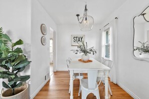 Dining - Gorgeous + Peaceful North Spokane Home (Spokane)