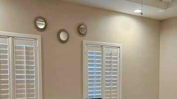 3 chambres, Wi-Fi gratuit, draps fournis