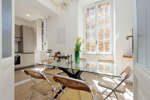 Apartment - Tiberina Spacious Apartment (Rome)