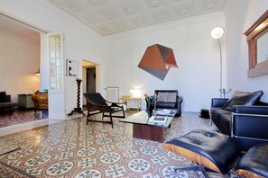 Apartment - Tiberina Spacious Apartment (Rome)
