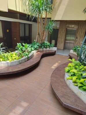 Meeting facility - Sweet Garden Guest House (Malang)