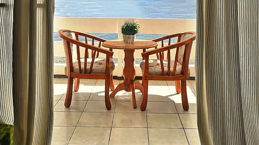 Casa Almarenzo Bed & Breakfast