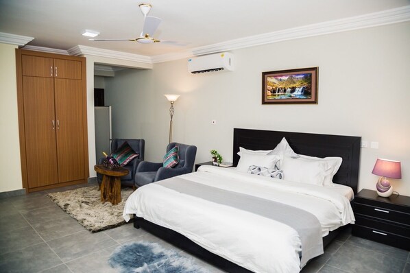 1 室のベッドルーム、アイロン / アイロン台、WiFi、ベッドシーツ