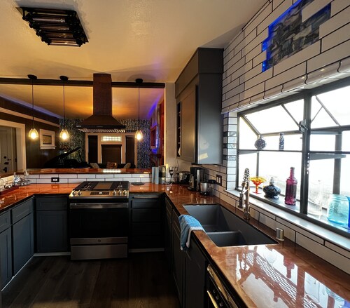 cozy home in the heart of the city.