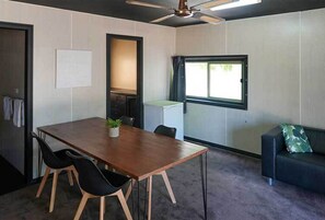 Casa de campo tradicional, varias habitaciones | Área de sala de estar