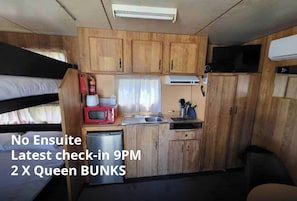 Basic Cabin, 2 Queen Beds