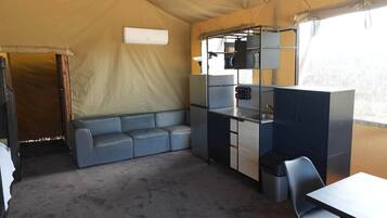 Luxury Tent | Living area