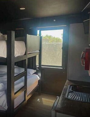 Classic Cabin, 2 Queen Beds