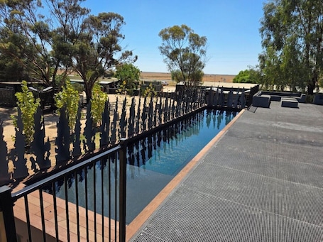 Outdoor pool. Kangaroo Lake C & C Park