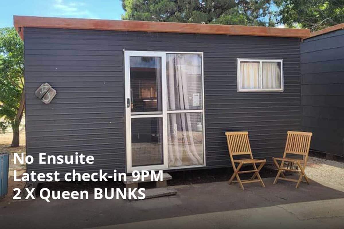Basic Cabin, 2 Queen Beds | 1 bedroom