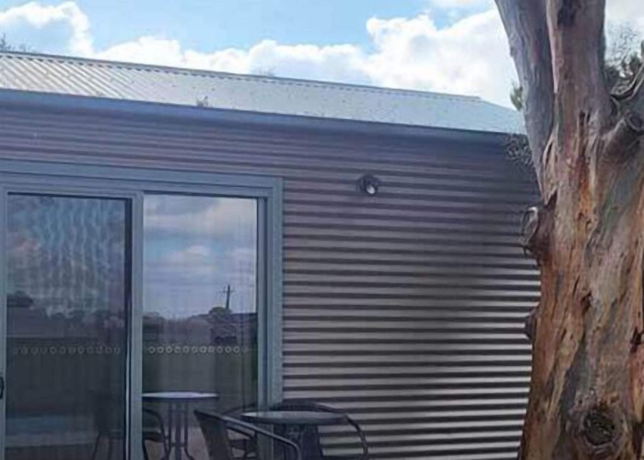 Classic Cabin, 2 Queen Beds