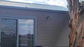 Classic Cabin, 2 Queen Beds