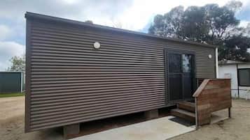 Design Cabin, 2 Queen Beds