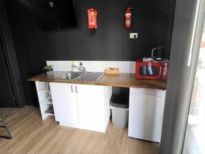 Design huisje, 2 queensize bedden