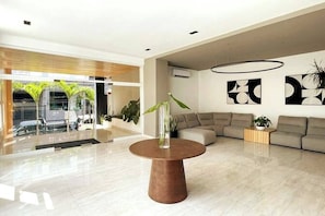Apartment, 2 Bedrooms, Accessible, Smoking | Lobby - Oasis Urbano Family 2br Pool Gym Lm22-8b (Santo Domingo)
