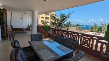 Familienapartment | Balkon