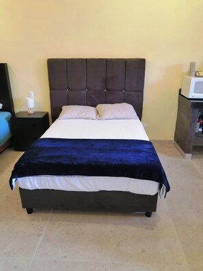 1 bedroom, iron/ironing board, free WiFi - Departamento a 10 min del Aeropuerto y Playas Publicas, Estacionamiento gratis (San José del Cabo)