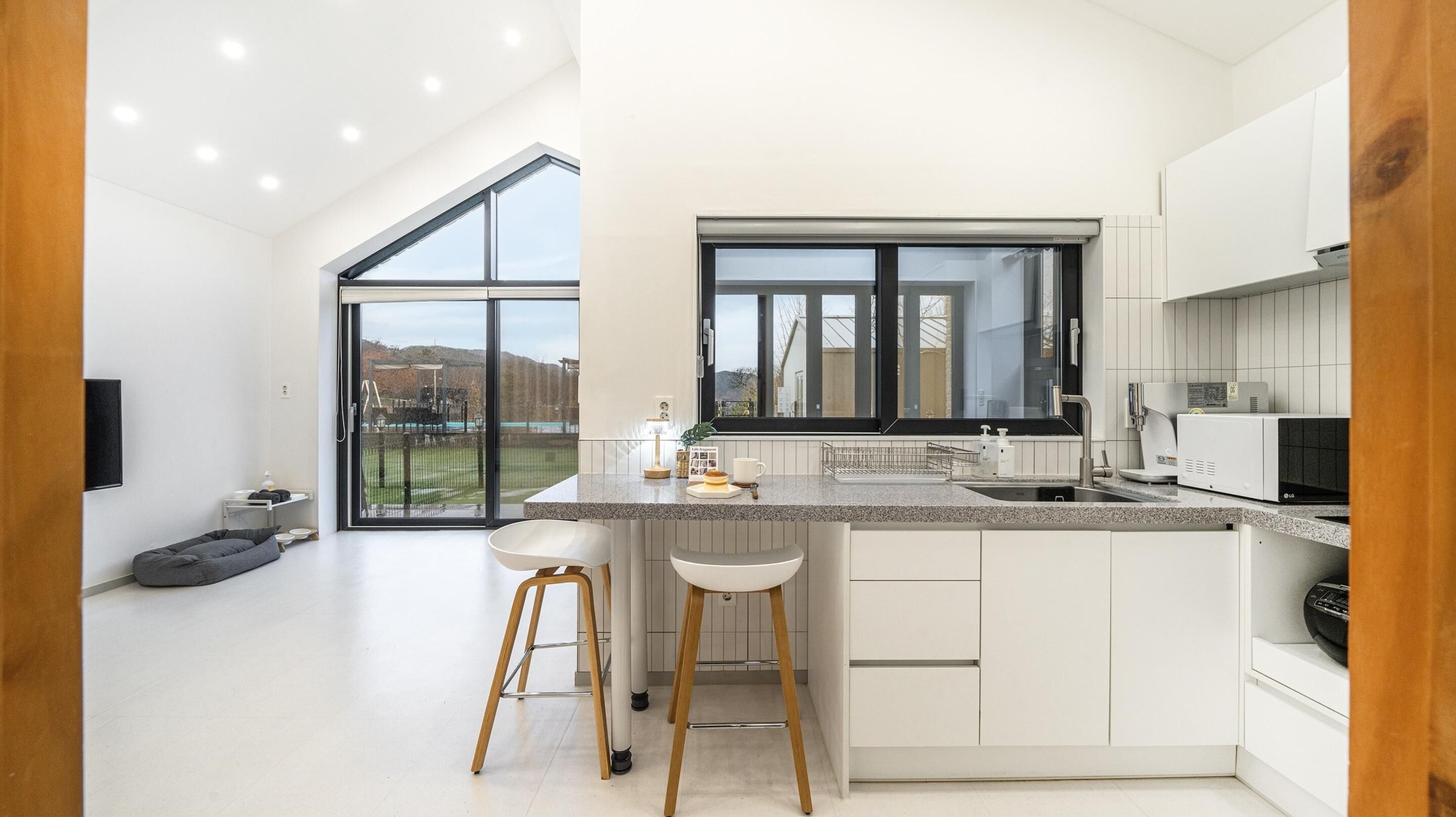 Basic Room, 1 Bedroom (101(playground)) | 1 bedroom, free WiFi