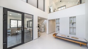 Habitación básica, 2 habitaciones (201(playground)) | 1 dormitorio y wifi gratis