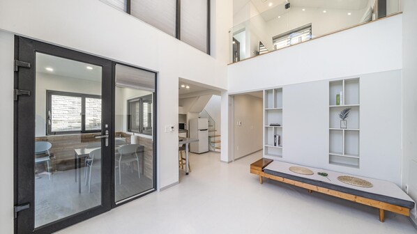 Basic Room, 2 Bedrooms (201(playground)) | 1 bedroom, free WiFi - Gapyeong Meong Valley Pension (Gapyeong)