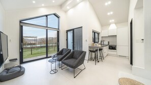 Habitación básica, 1 habitación (102(playground)) | 1 dormitorio y wifi gratis