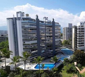 Apartment | Exterior - M3 Riviera Inn Residence 84 (Bertioga)