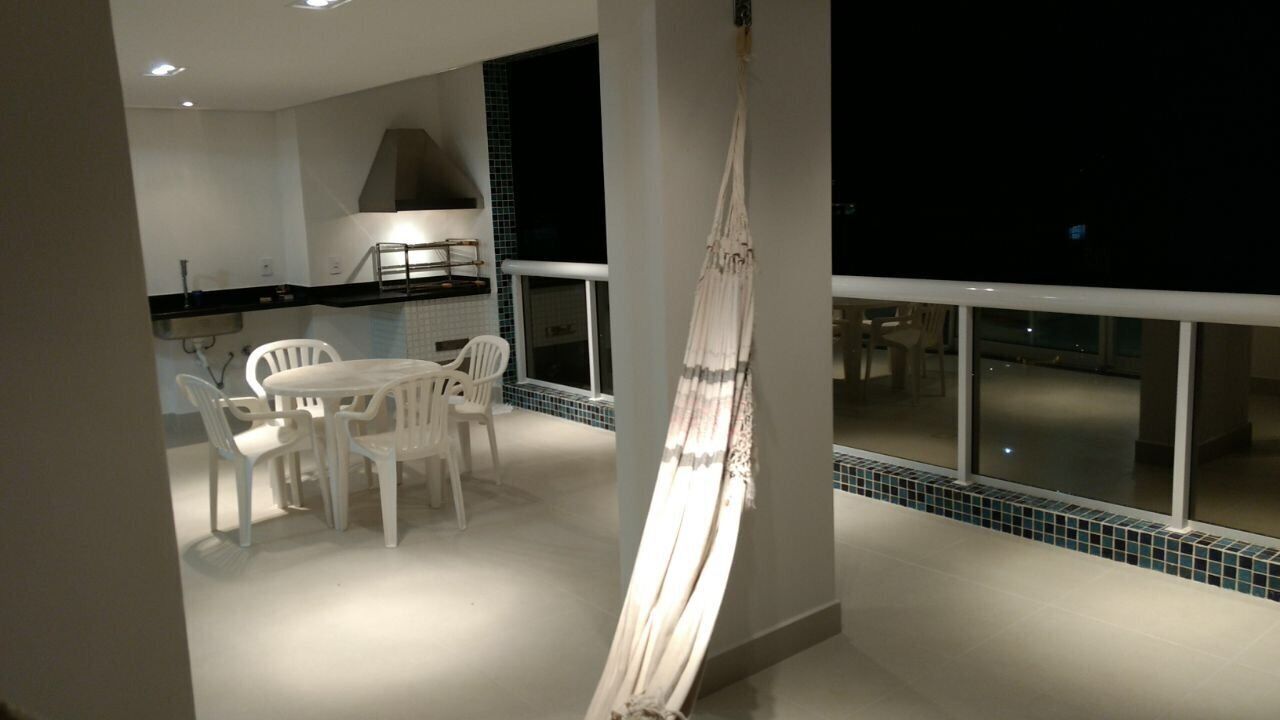 Apartment | Dining