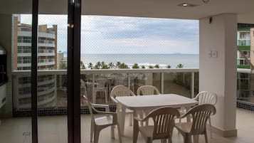 Apartamento | Opções para refeição ao ar livre