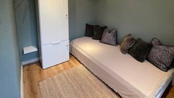 1 soverom, wi-fi (inkludert) og sengetøy