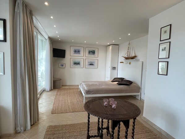 1 soverom, wi-fi (inkludert) og sengetøy