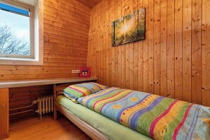 3 quartos, Wi-Fi de cortesia, roupa de cama