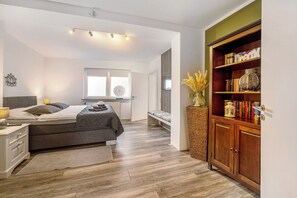 2 camere, ferro/asse da stiro, Wi-Fi gratuito, lenzuola