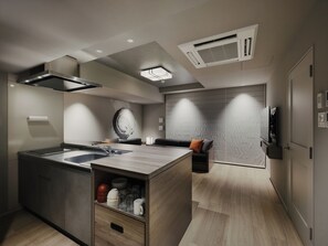 1 Bedroom Japanese Suite with 10sqm Balcony, Non Smoking