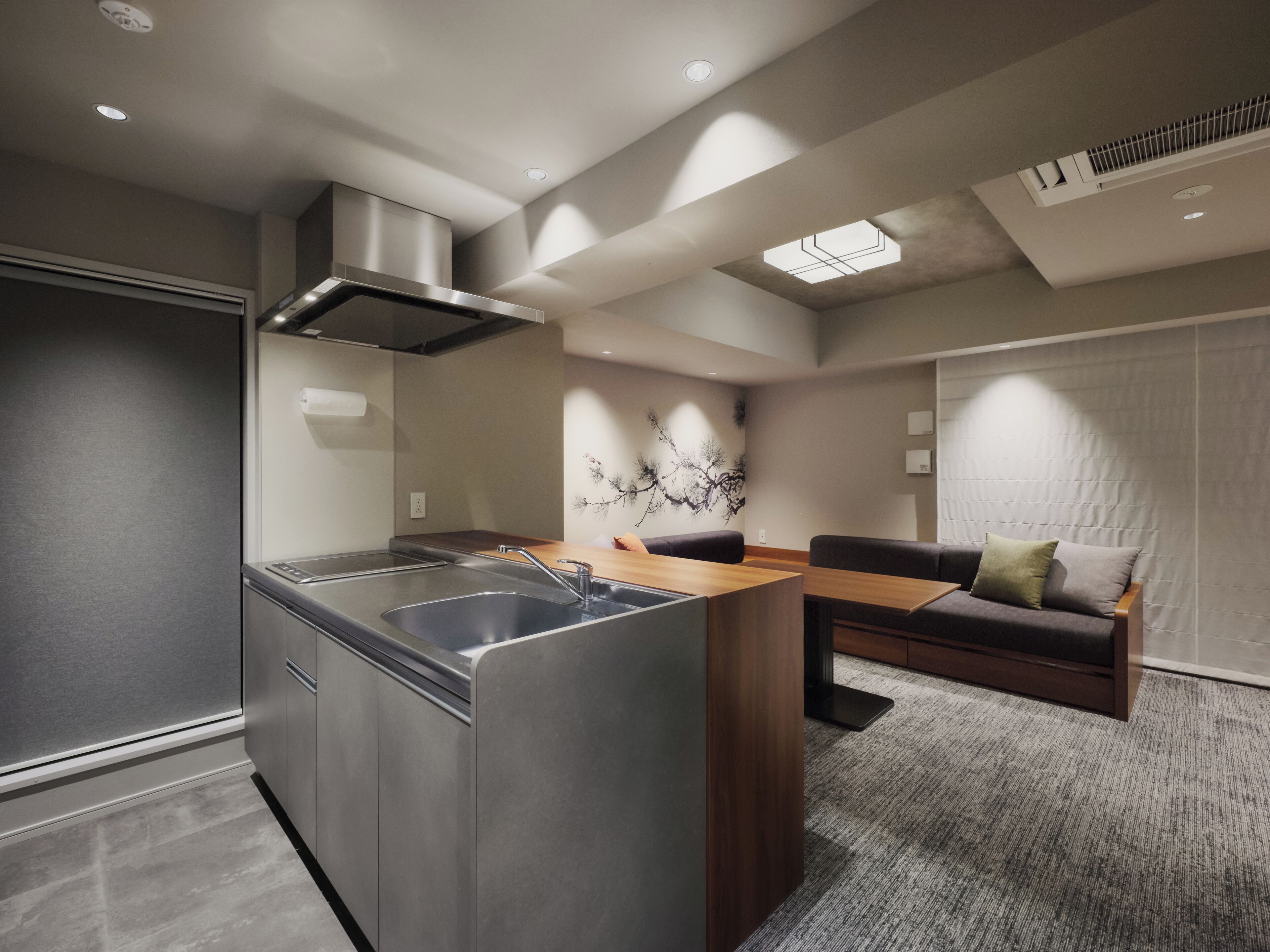 Suite with 10sqm Balcony, Non Smoking