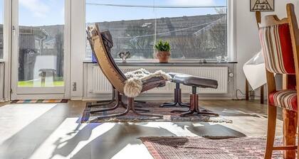 "Sune" - 800m from the sea by Interhome