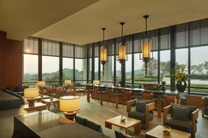 Lobby lounge - Hotel Tentrem Jakarta (South Tangerang)