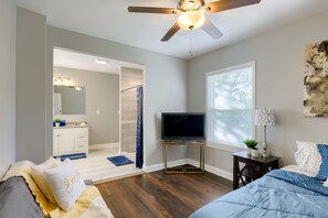 4 Schlafzimmer, Bügeleisen/Bügelbrett, kostenloses WLAN, Bettwäsche