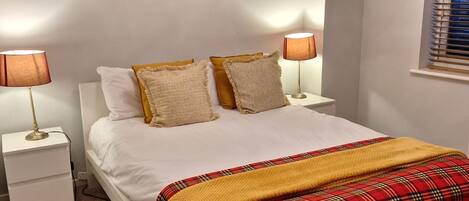 Lägenhet City | 1 sovrum, allergitestade sängkläder och unika möbler